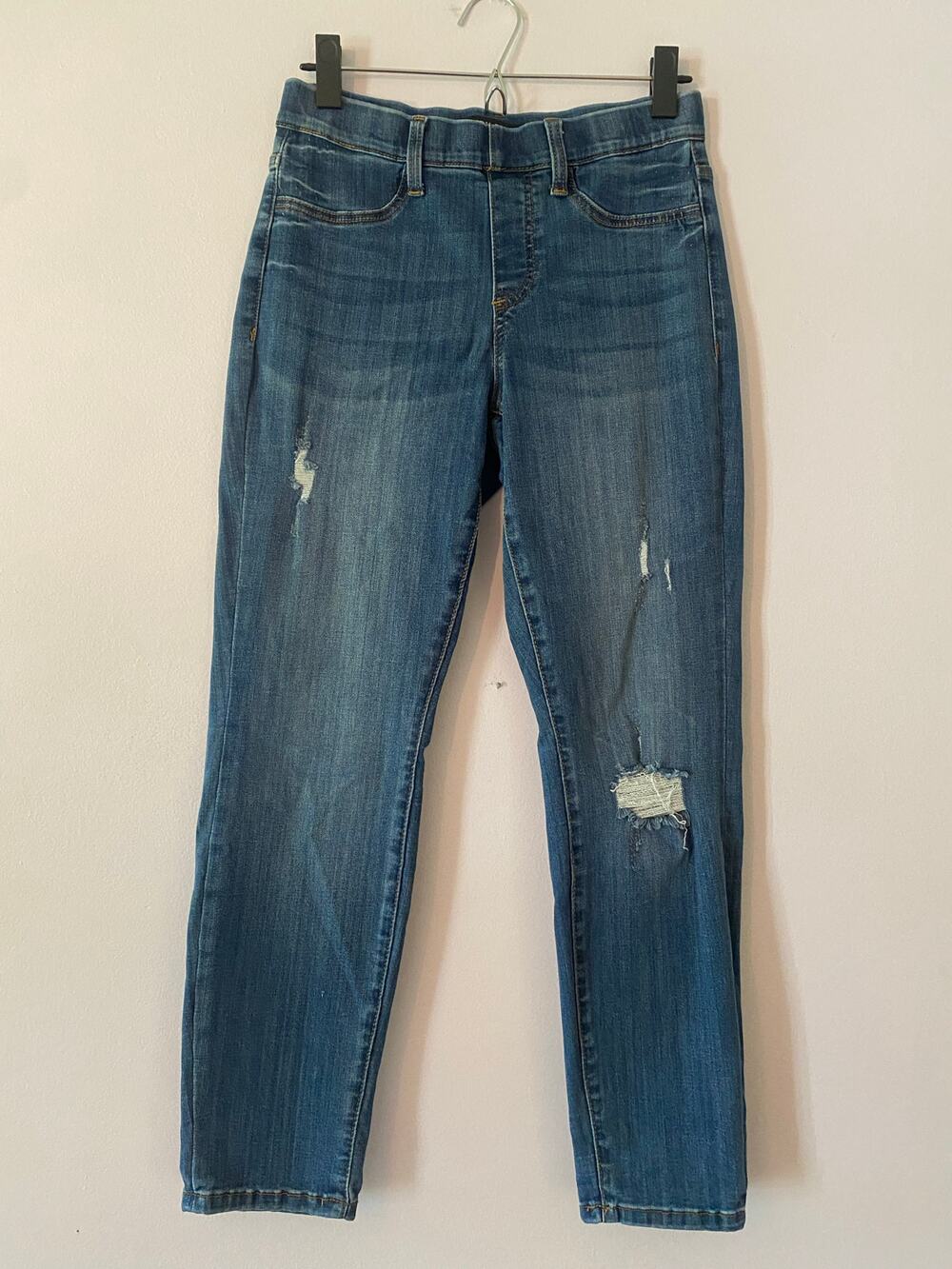 Judy Blue Straight Fit Pull-On Jeans Distressed Medium Wash Women's size 5 / 27